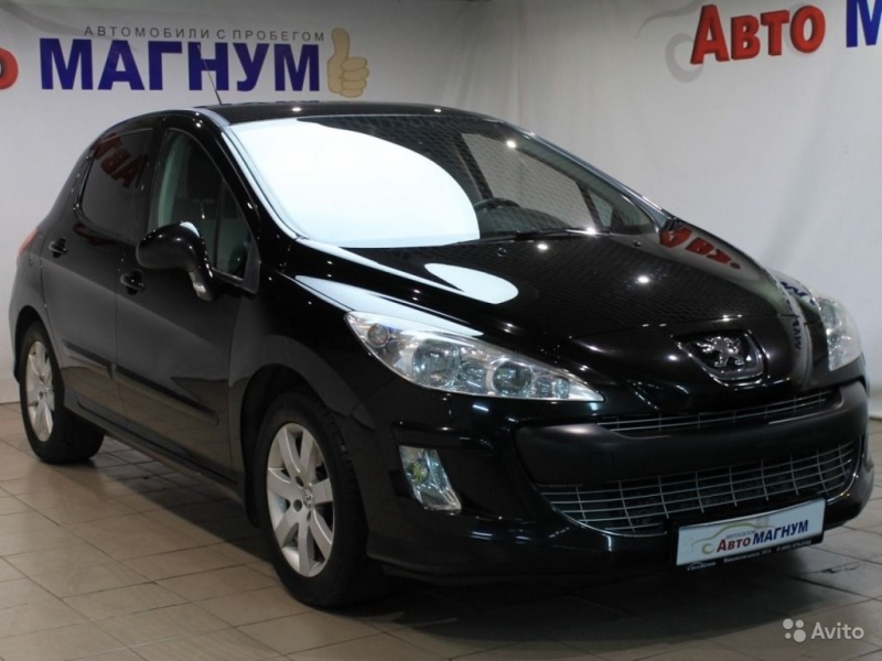 Изображение:Avito-2016 Peugeot 308.jpg